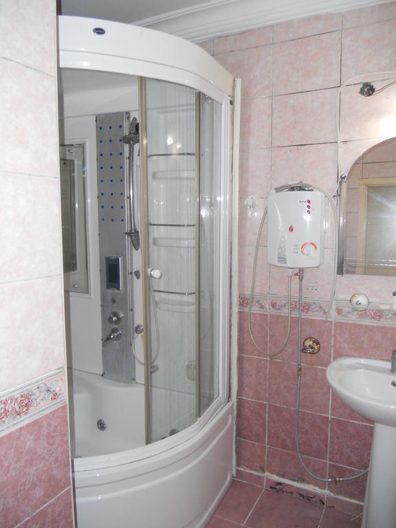 Baris Hotel Erdemli Quarto foto