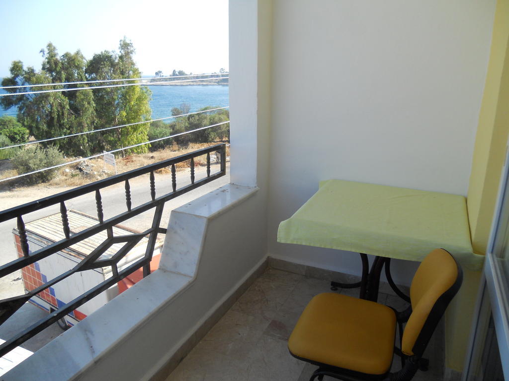 Baris Hotel Erdemli Quarto foto